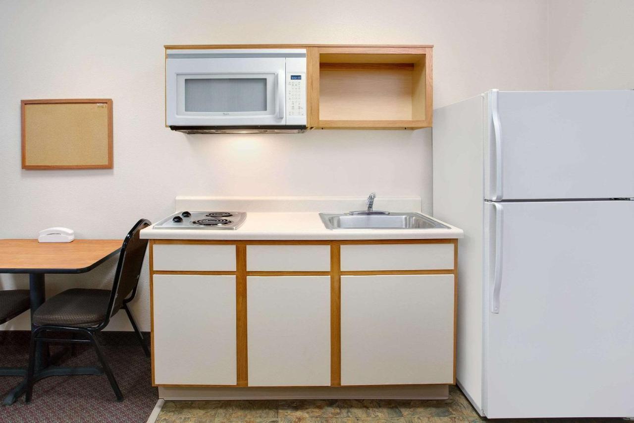 Woodspring Suites Fort Wayne Buitenkant foto
